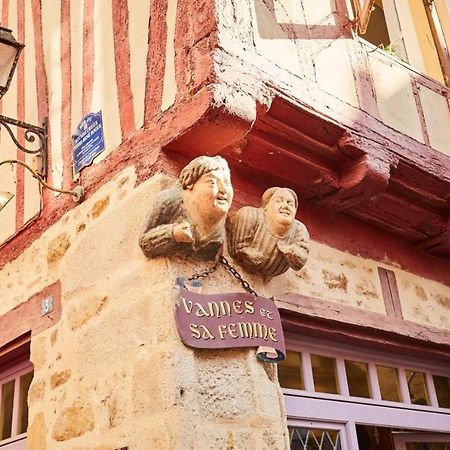 Апартаменты Studio Convivial En Plein Coeur Du Centre Historique De Ванн Экстерьер фото